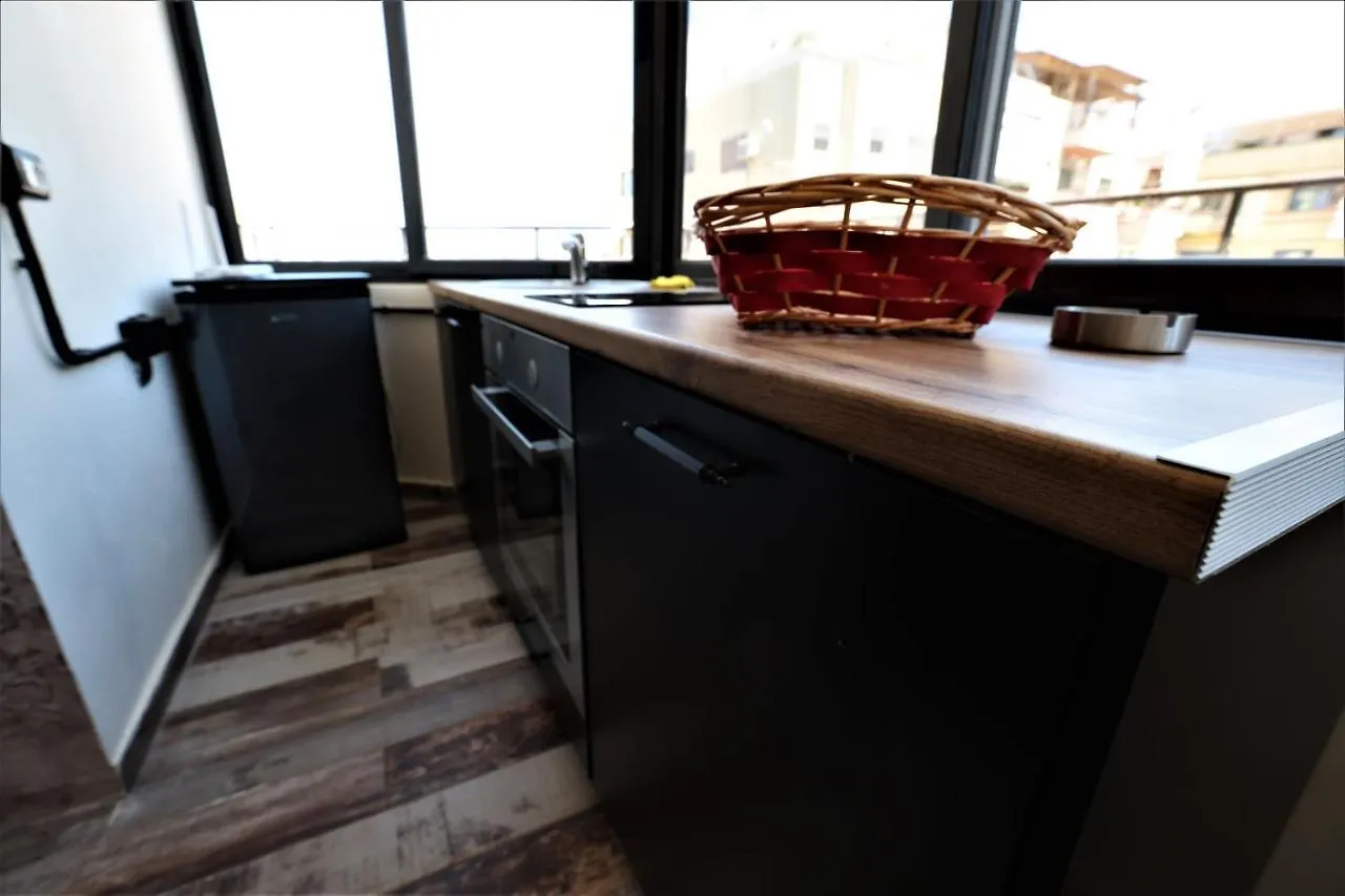 アパート Stylish 1-Bedroom In Tirana #2