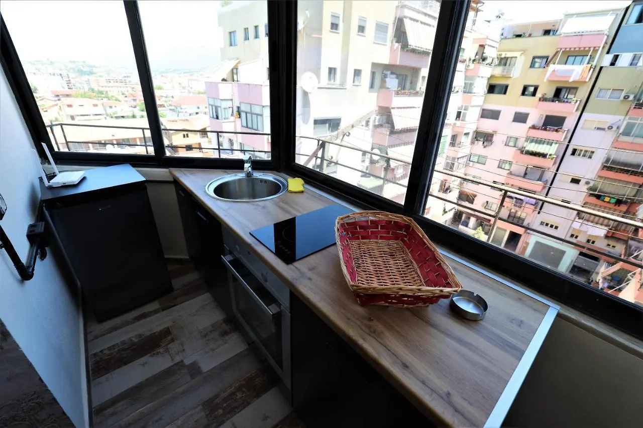 Stylish 1-Bedroom In Tirana #2 0*,